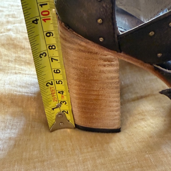 Freebird Tanica heels new and unworn - Picture 14 of 16